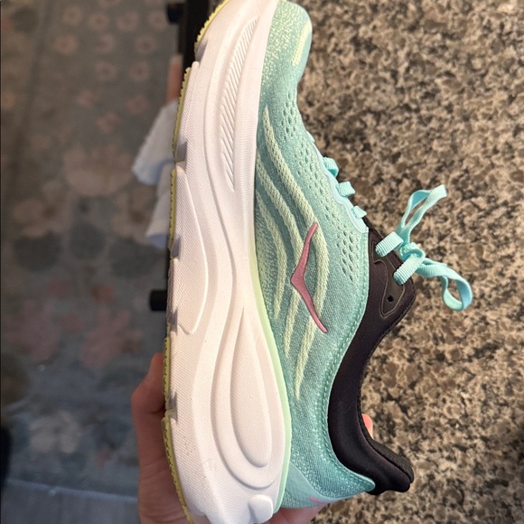 Hoka Bondi 9 Running Shoes - Picture 11 of 12